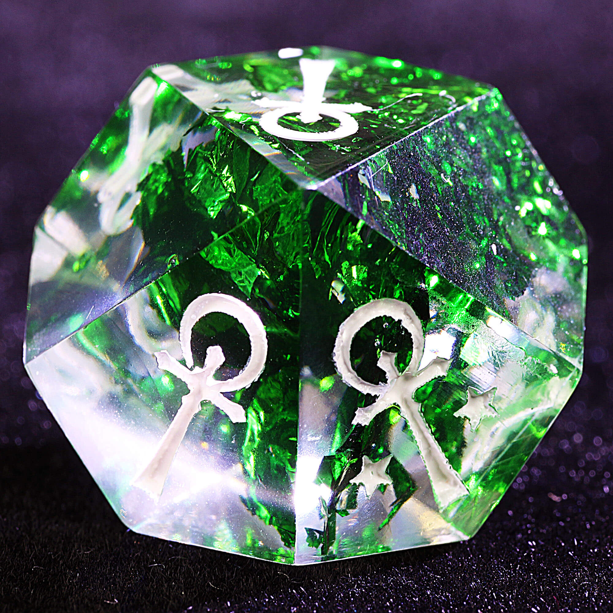 15 Polyhedral Resin Camarilla WoD VtM Dice Set Gilded Veil - Image 3