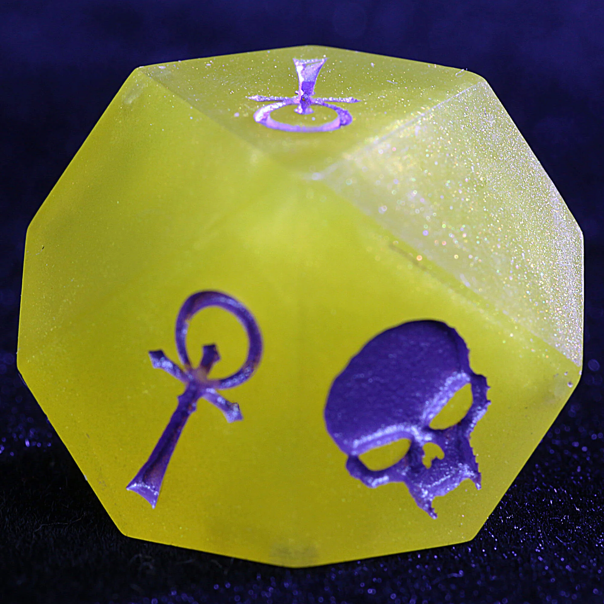 15 Polyhedral Resin Camarilla Set of Dice VtM WoD Azure Decree - Image 2