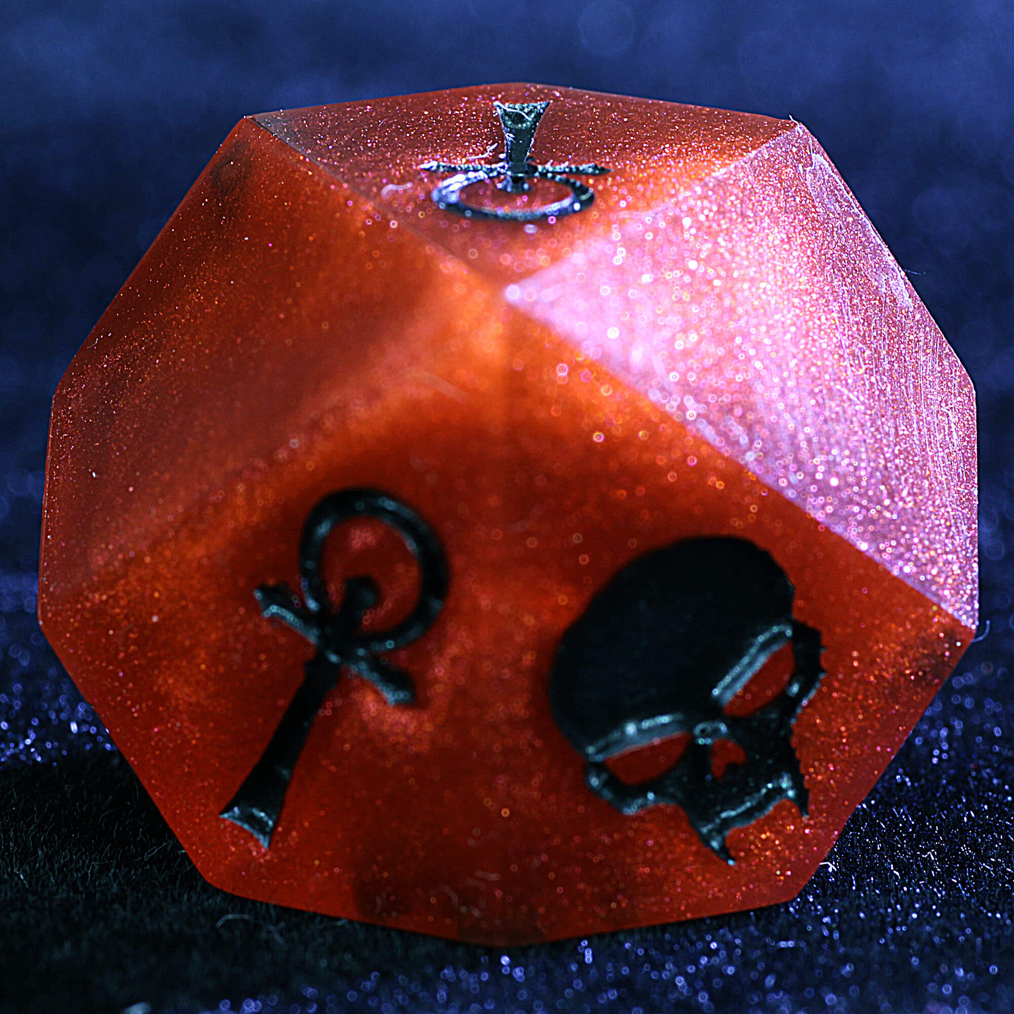 15 Polyhedral Resin Camarilla VtM Set of Dice WoD Velvet and Blood - Image 2
