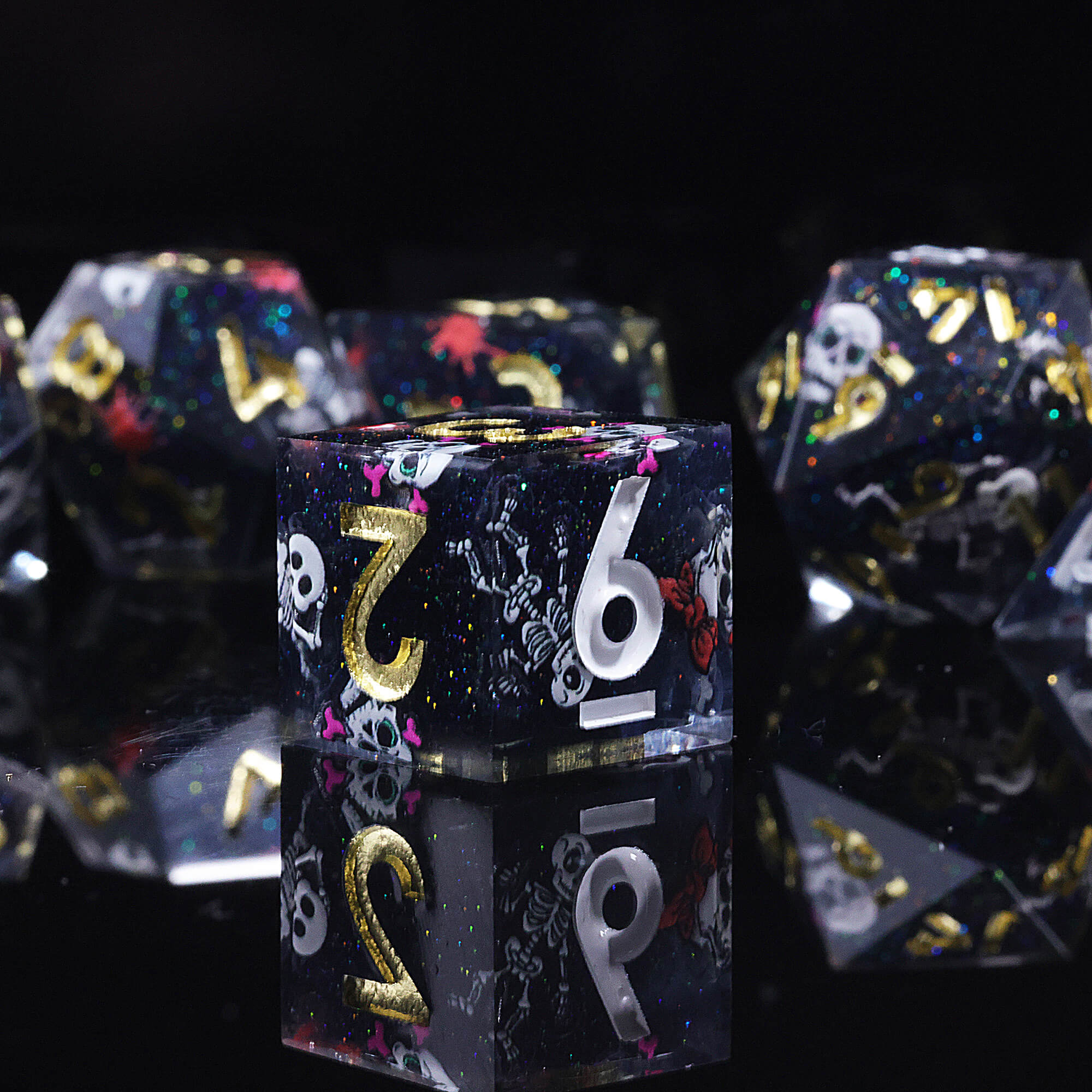 7 Piece Polyhedral DD Dice Set Cute Skull Black - Image 3