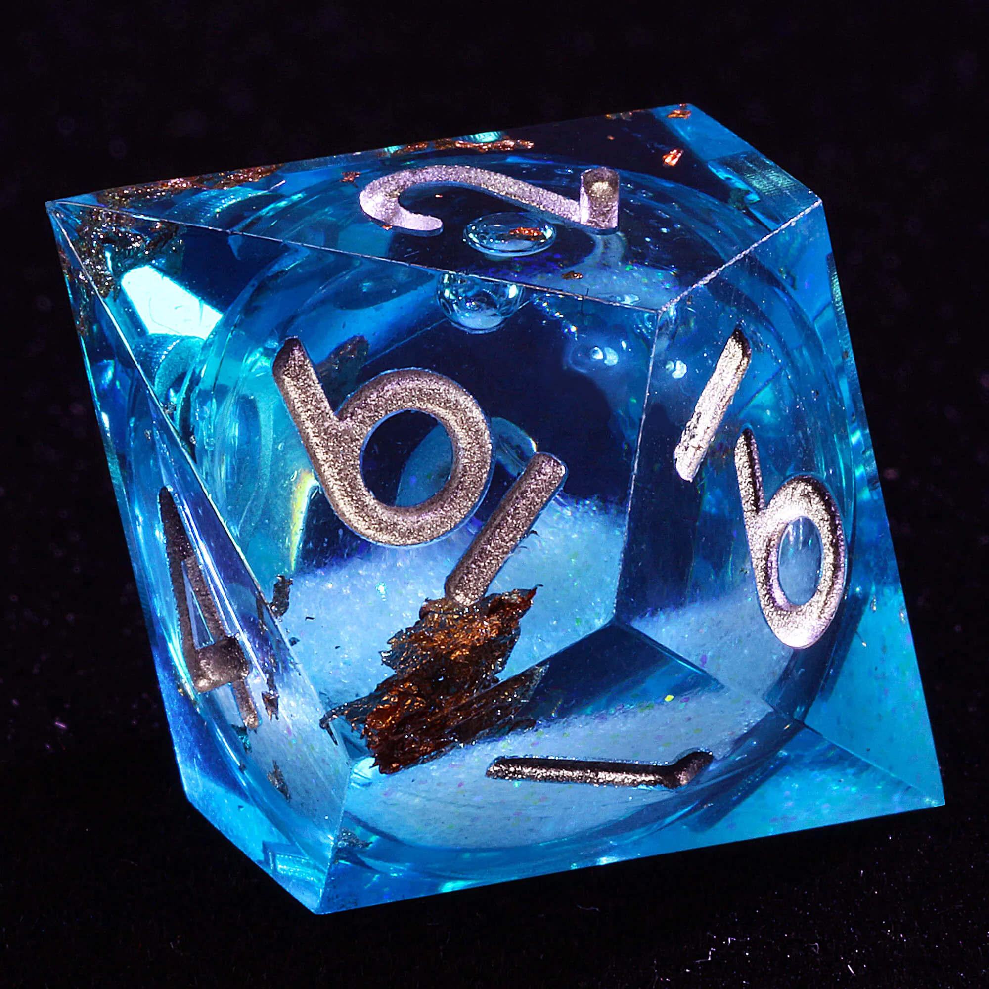 7 Polyhedral Resin Liquid Core DD Dice Set Blue - Image 6
