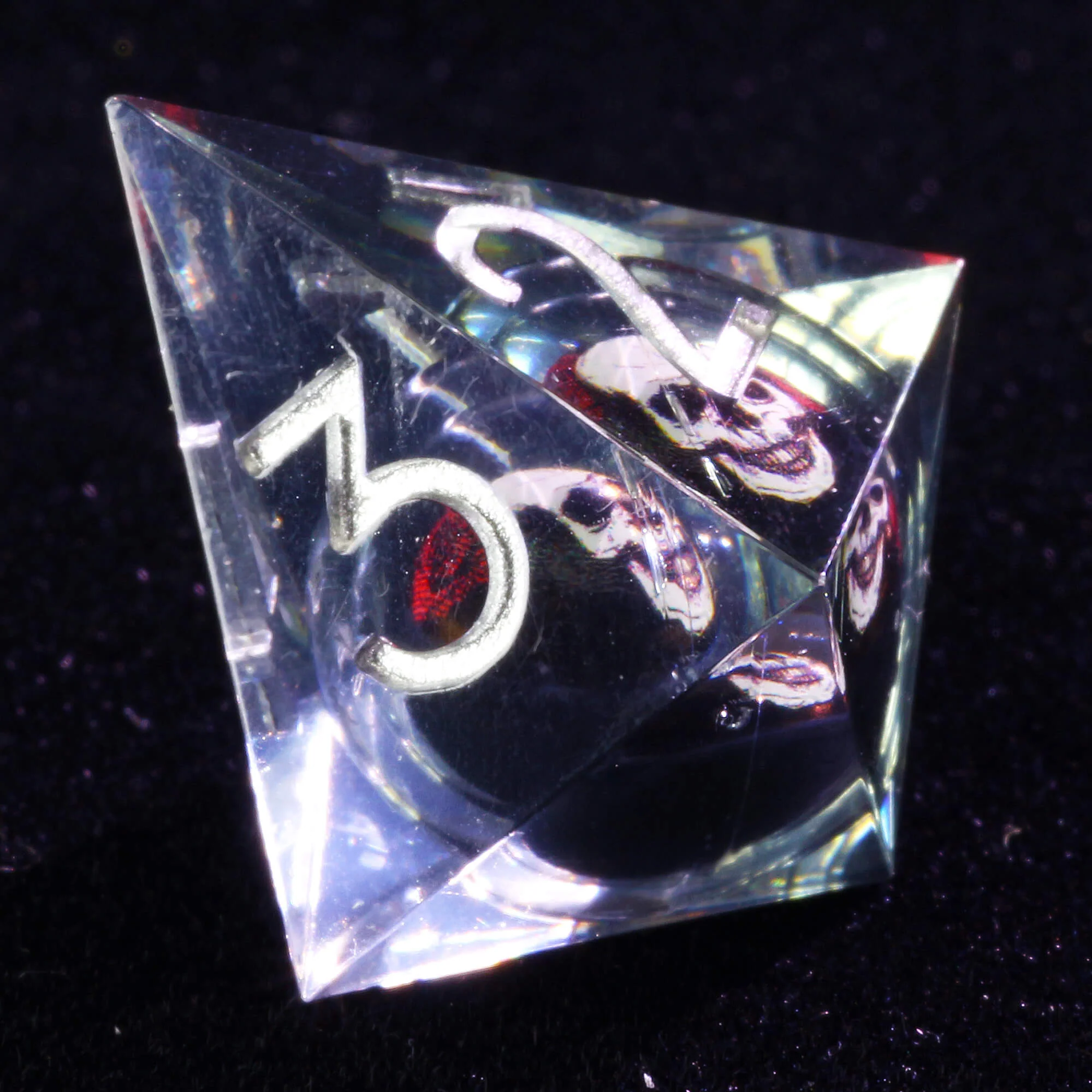 7 Polyhedral Skull Liquid Core DnD Dice Set - Image 4