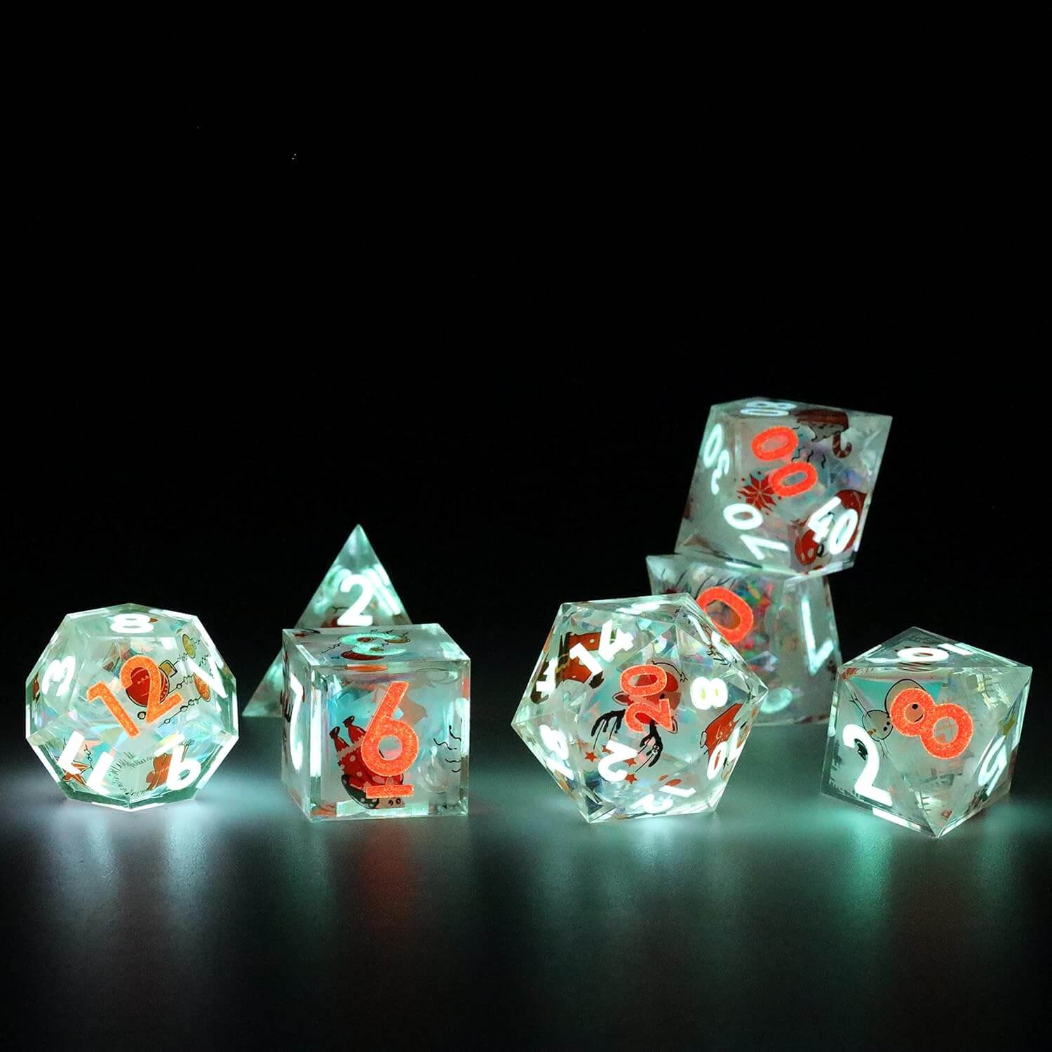 D&D 7-Piece Sharp Edge Christmas Snowman Polyhedral Resin Dice Set - Image 6