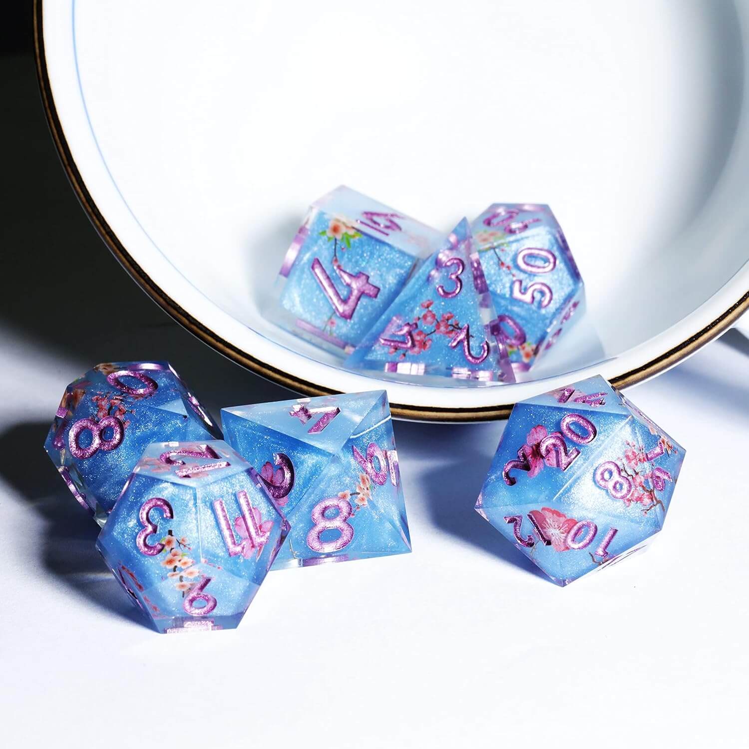 Fuji Lake Sharp Edge Resin Polyhedral 7-Piece D&D Dice Set - Image 5