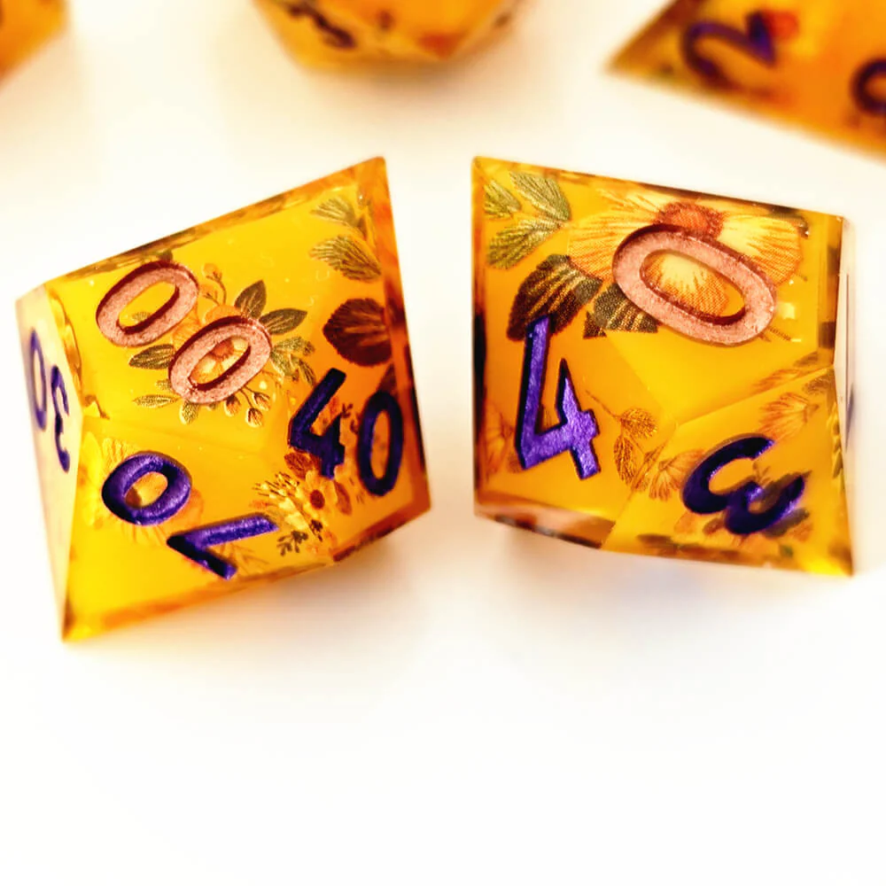 Honey Sharp Edge Resin Polyhedral 7-Piece D&D Dice Set - Image 5