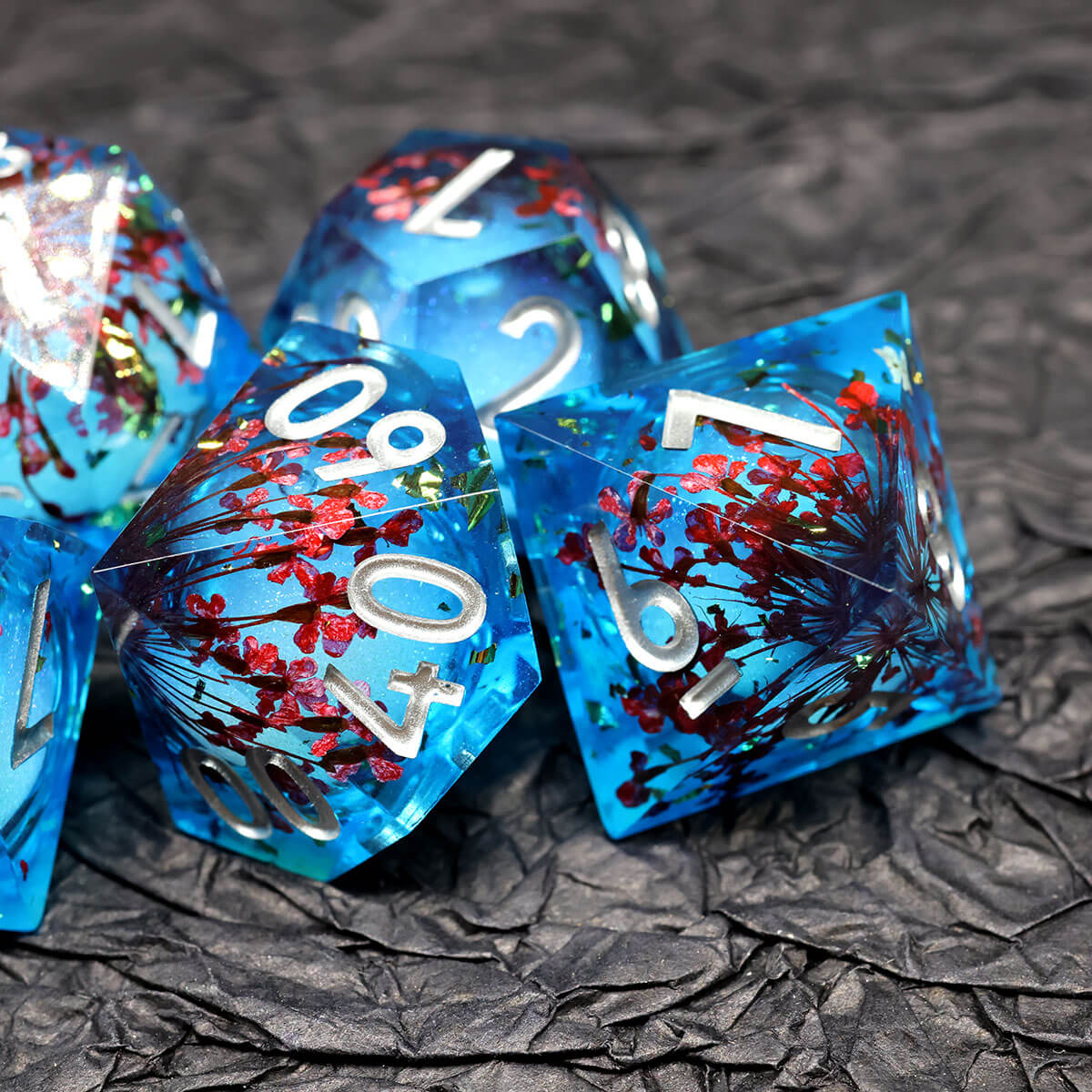 Liquid Core 7-Piece DND Dice Set Sharp Edge - Image 5